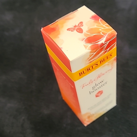 ~BNIB~ Burt's Bees Truly Glowing glow booster w/ Antioxidant rich oils, .51 FLoz - Picture 4 of 4